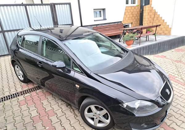 Seat Leon cena 19500 przebieg: 218000, rok produkcji 2012 z Żnin małe 154